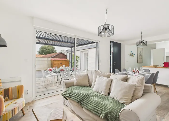 Confort Pour 6 A 800 M De La * ラ・プレンヌ・シュル・メール