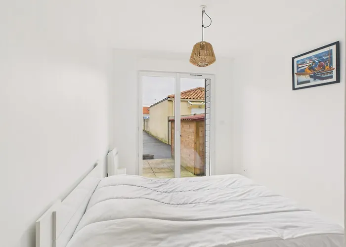 Confort Pour 6 A 800 M De La *